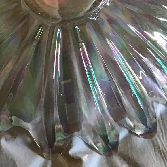Vintage (Rare) Beautiful Glass Bowl - Picture 3 of 5